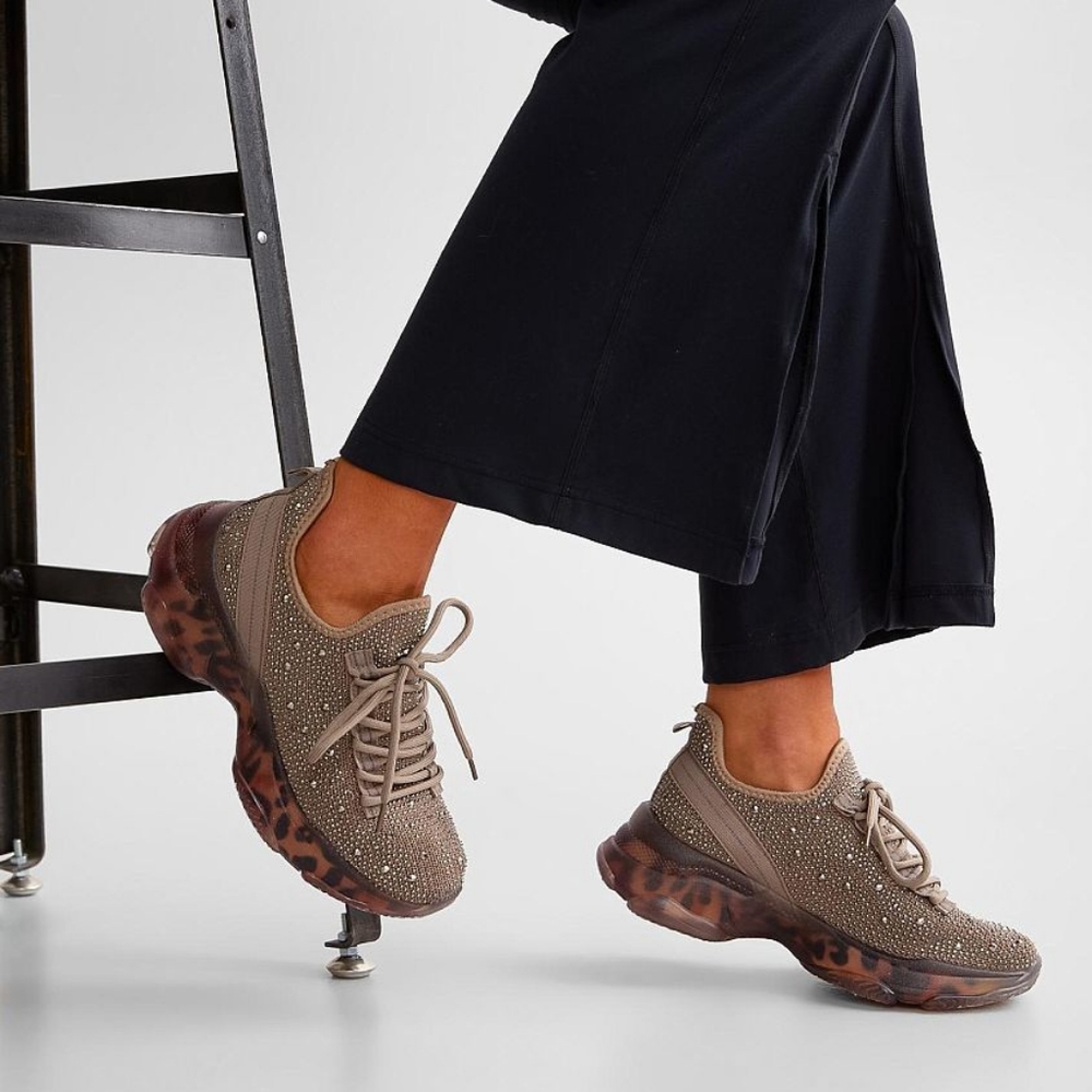 Very G Hella Sneakers